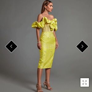 Eliya Off Shoulder Pleated Midi Backless